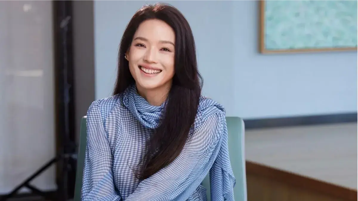 Thư Kỳ lọt top thanh niên Trung Quốc xuất sắc nhất thế giới